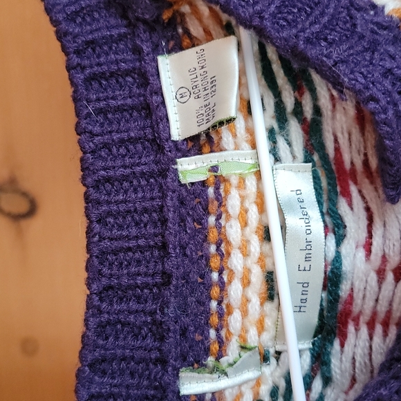 Vintage Hand Embroidered Cardigan - Picture 4 of 5